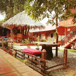 Hostel Spicy Society, Sihanoukville