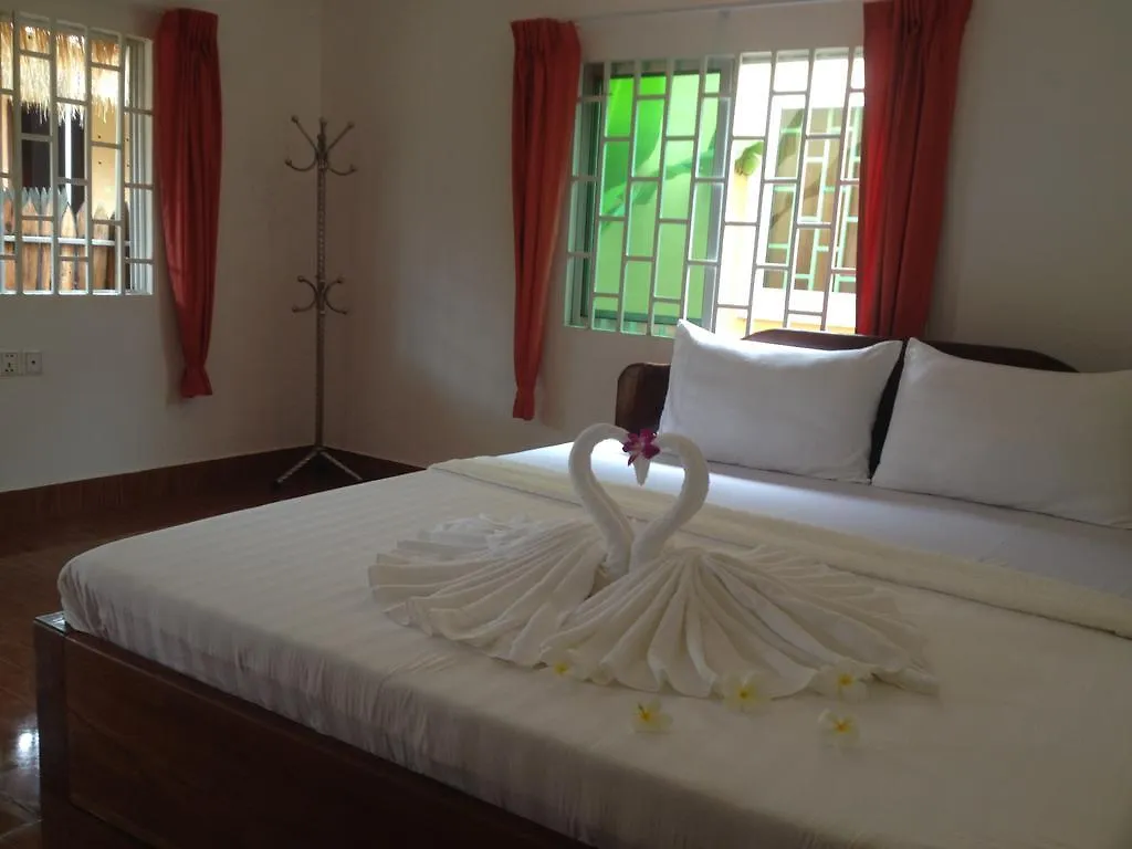 Relax Bungalows Sihanoukville Guest house