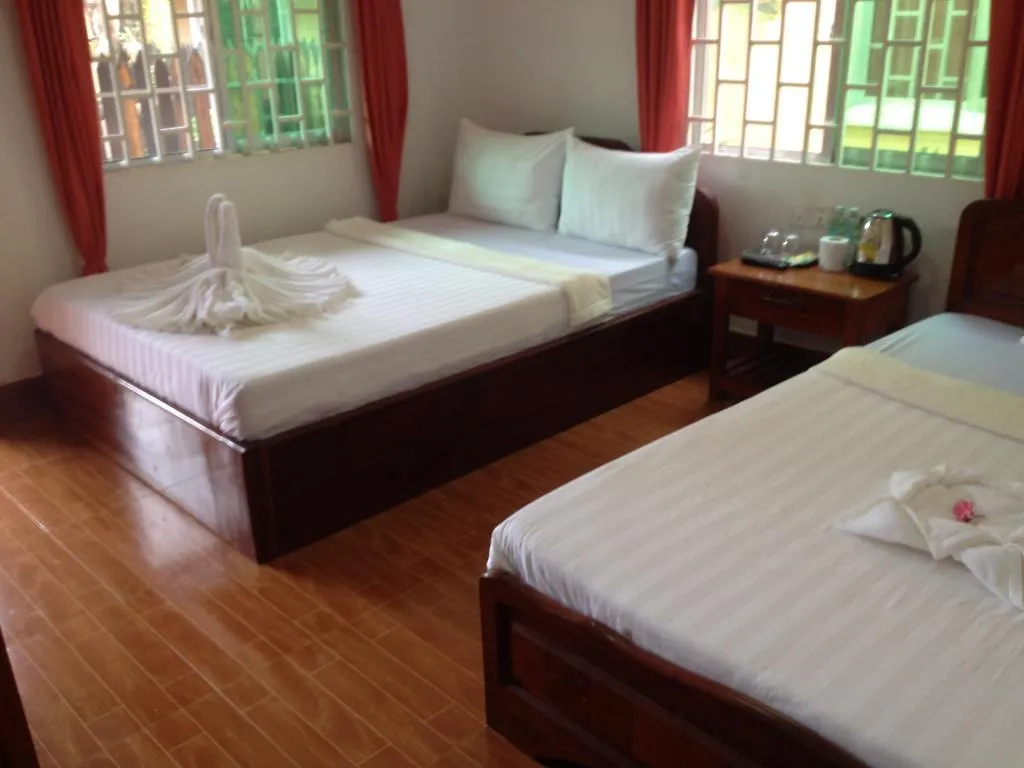 Relax Bungalows Sihanoukville Guest house