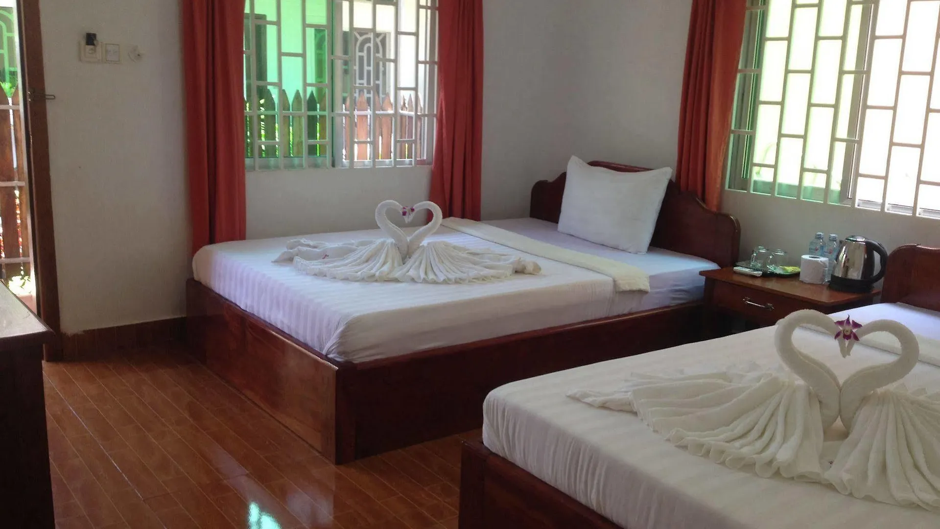 Relax Bungalows Sihanoukville Guest house