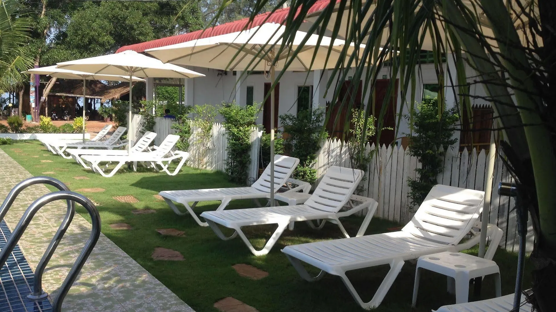 Relax Bungalows Sihanoukville Guest house